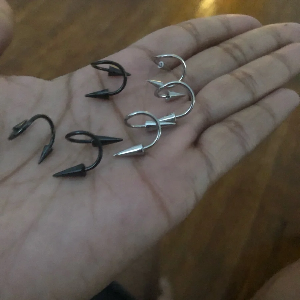 Black and Silver Men's Mixed Metal Ear Cuff Set